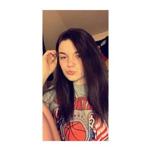 Meet your Posher, Tabitha